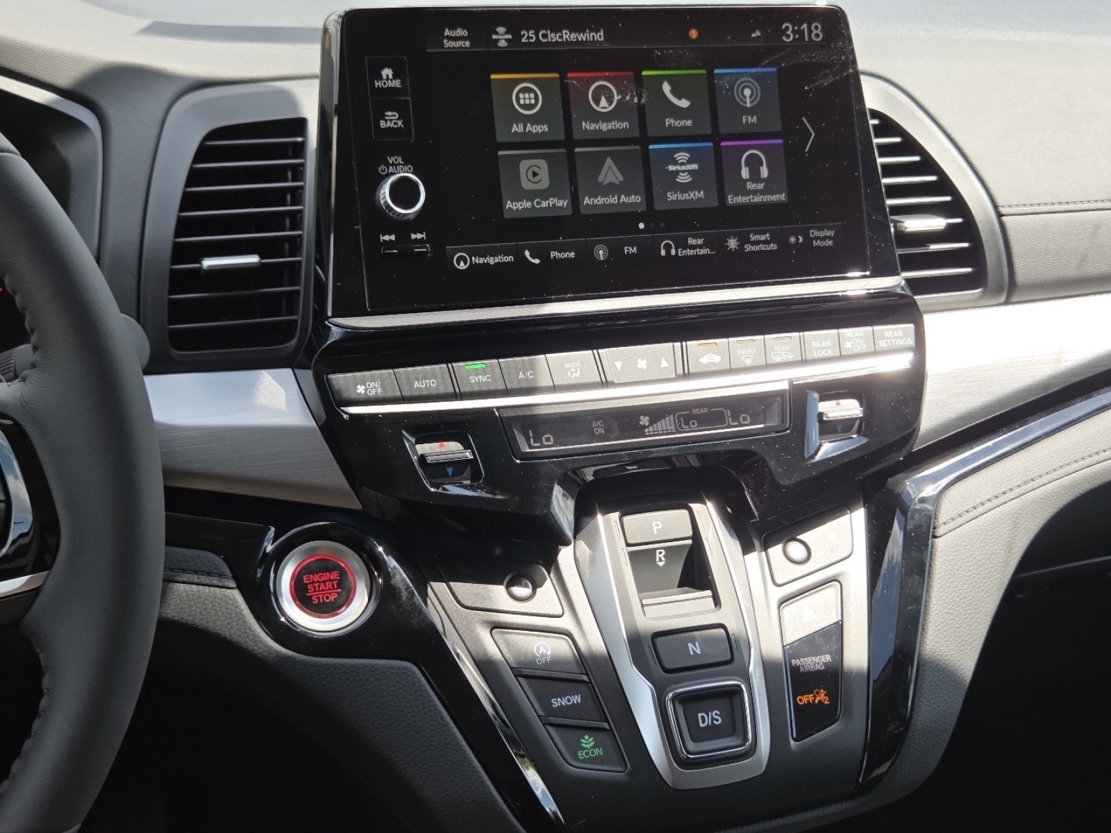 New 2026 Platinum White Pearl Honda Touring image 35