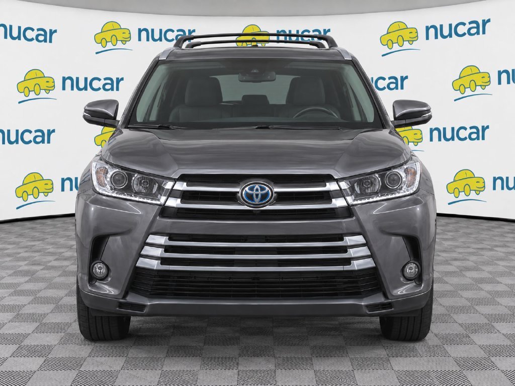 Used 2018 Gray Toyota Limited image 5
