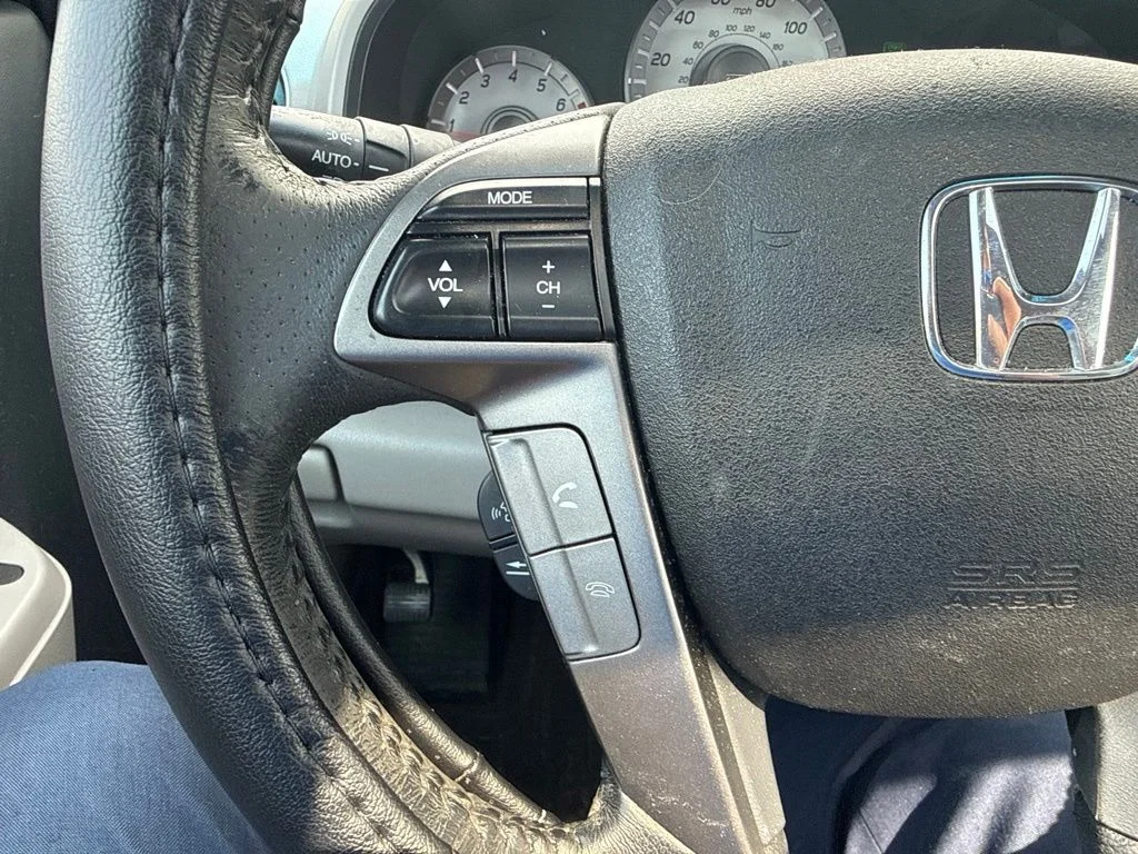 Used 2014  Honda EX-L image 18