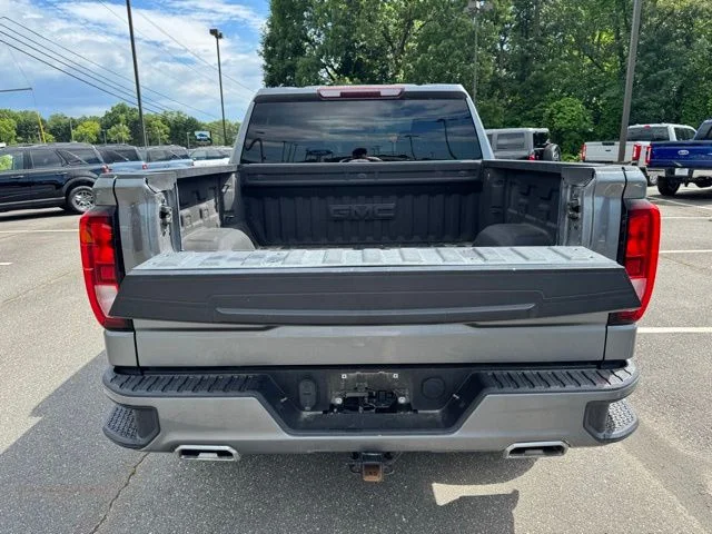 Used 2021 Gray GMC Elevation image 8