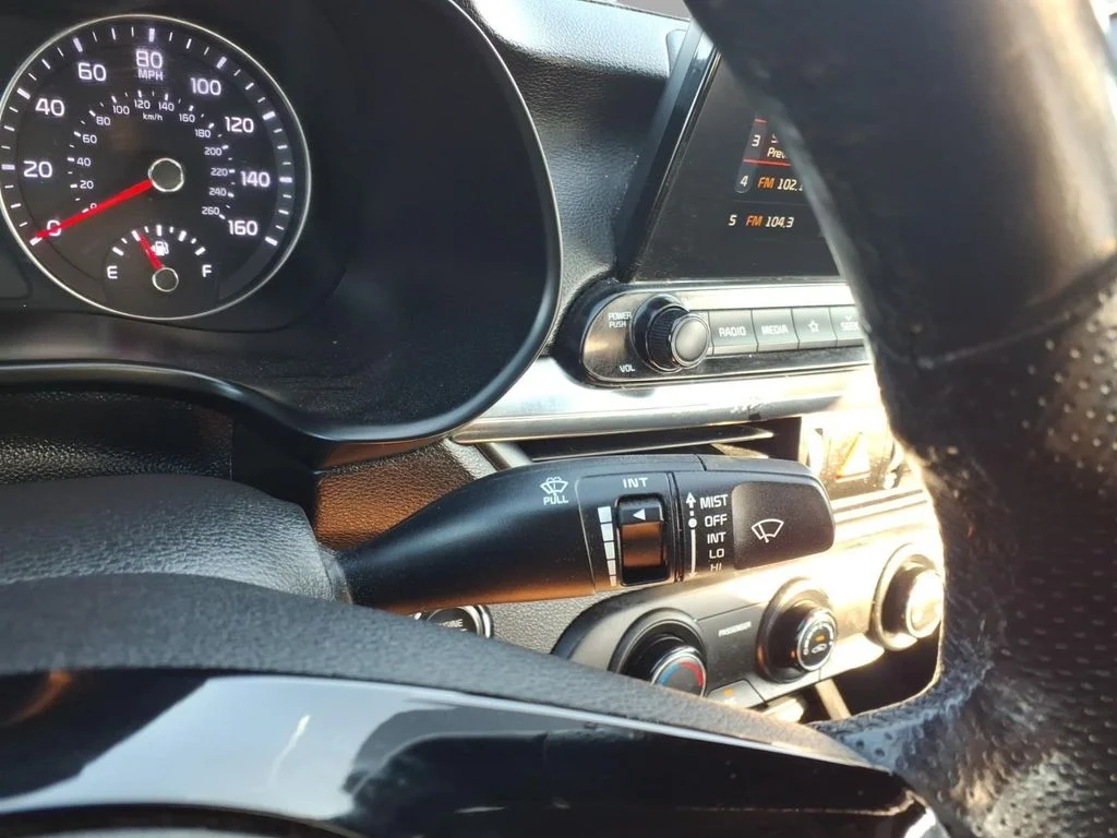 Used 2020 Gray Kia GT-Line image 23