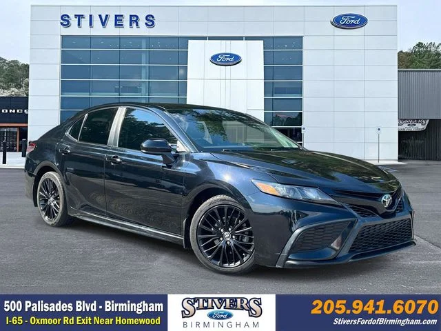 2021 Toyota Camry SE Nightshade