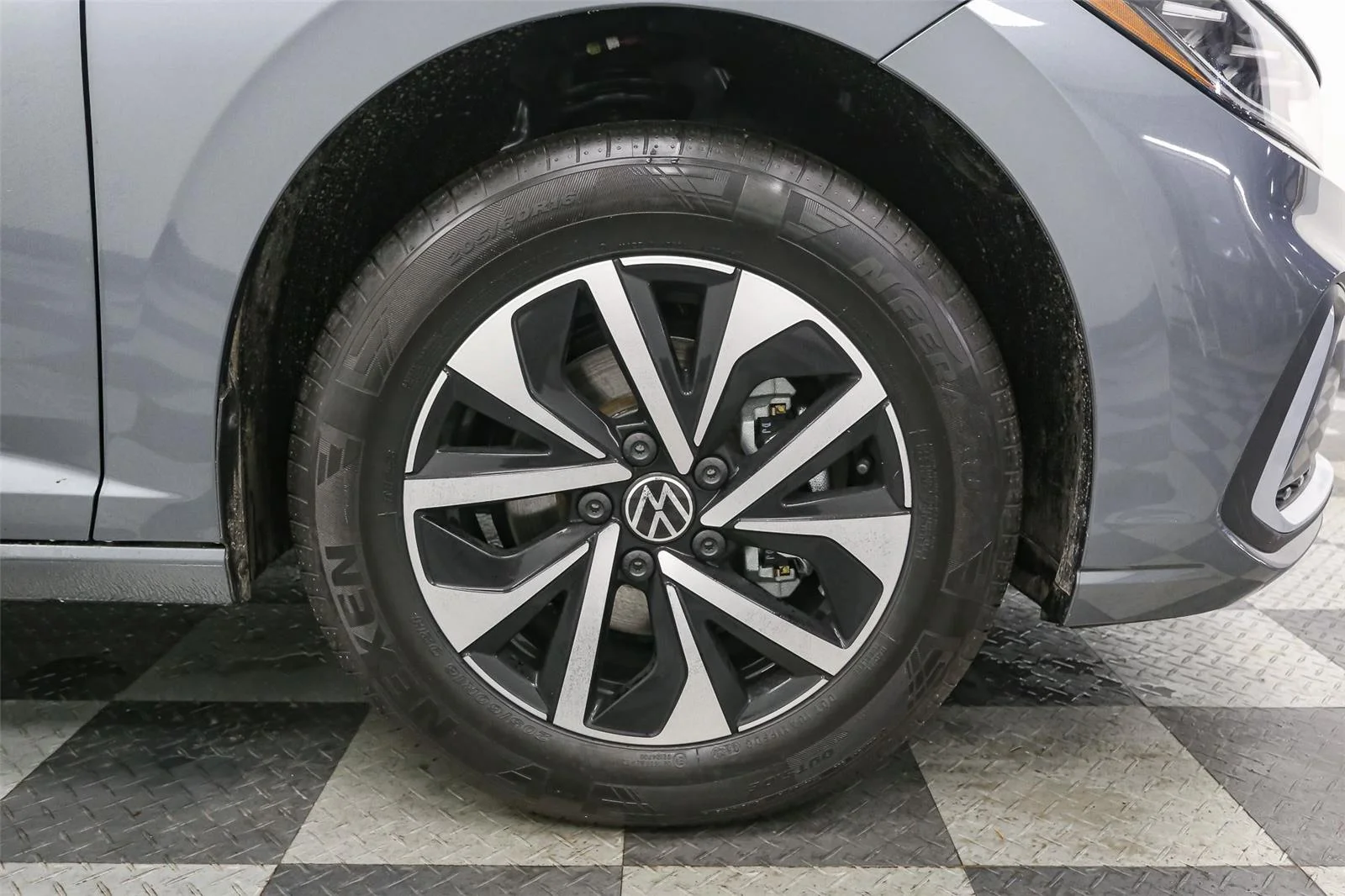 New 2026 Platinum Gray Metallic Volkswagen S image 11