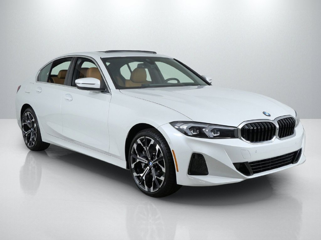 New 2026 Mineral White Metallic BMW 330i xDrive image 7