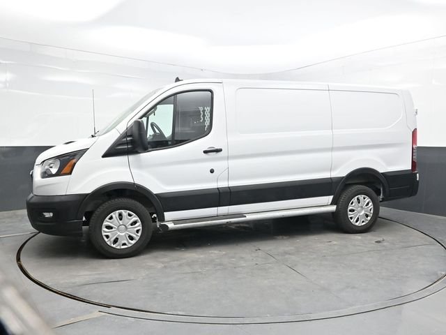 Used 2025 White Ford Base image 3