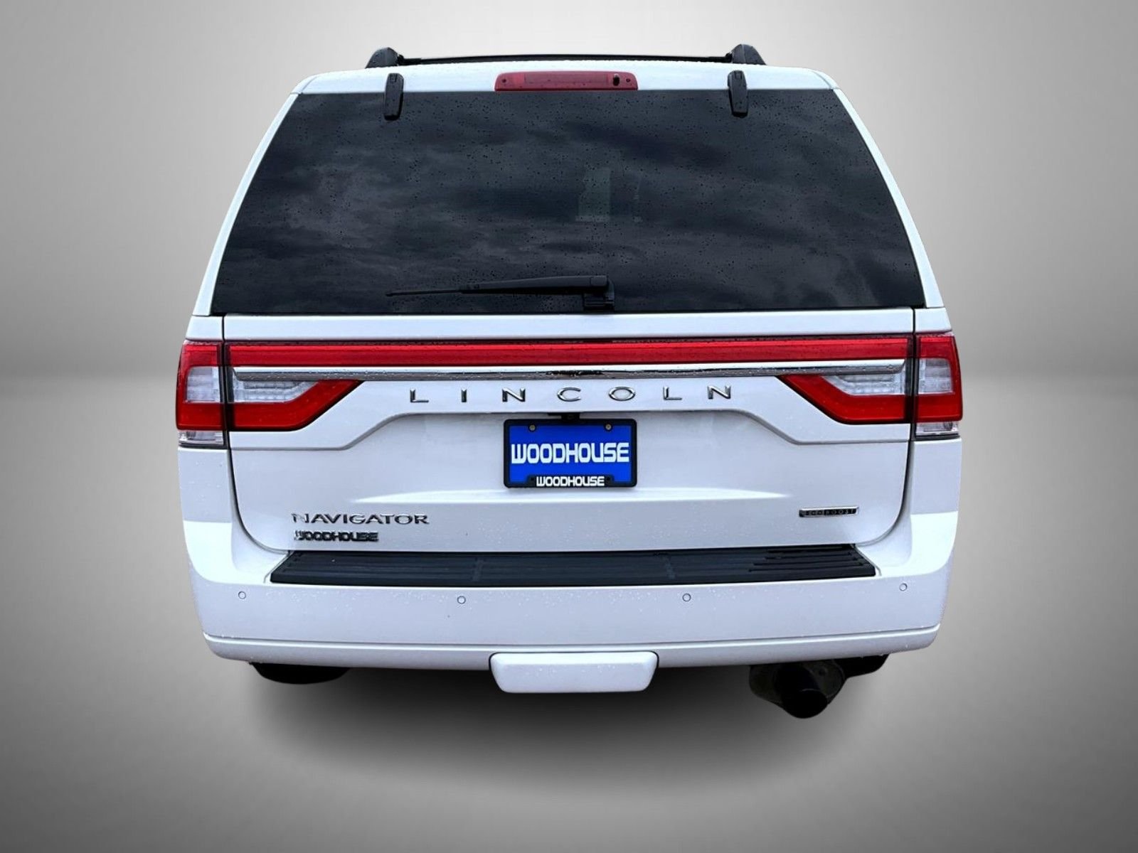 Used 2016 White Lincoln Select image 6