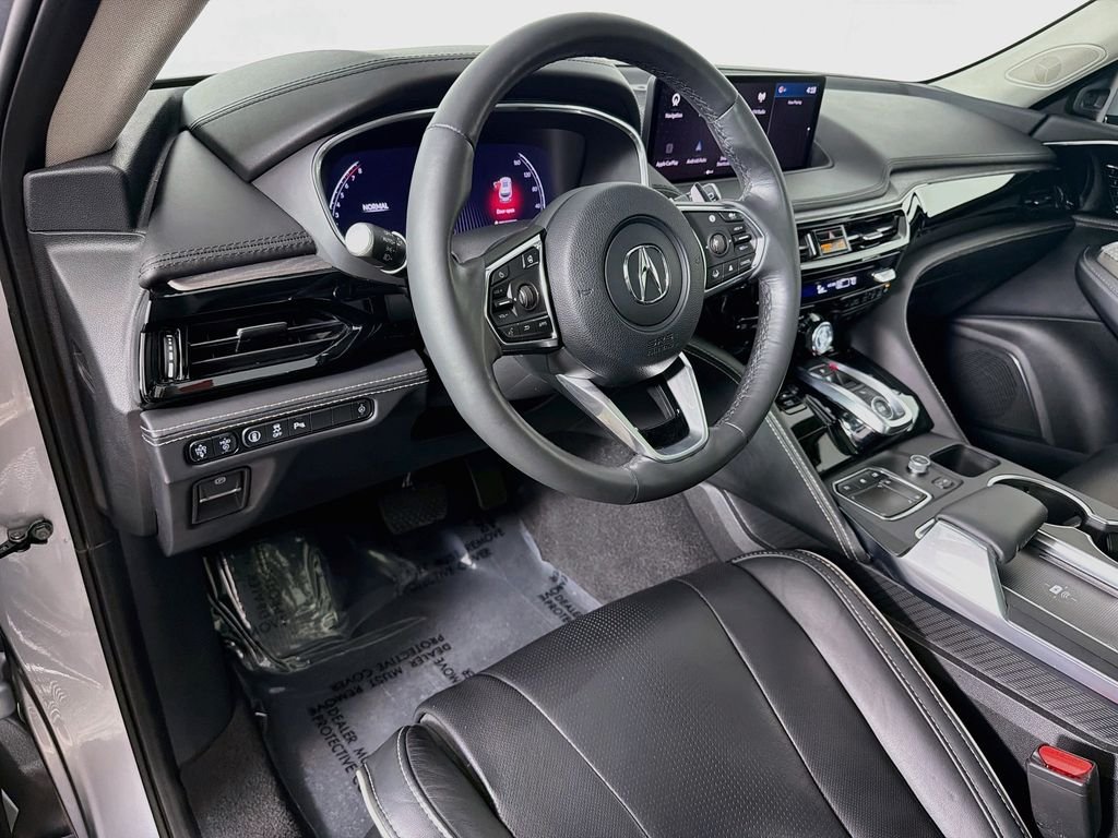 Used 2024 Lunar Silver Metallic Acura Advance image 9