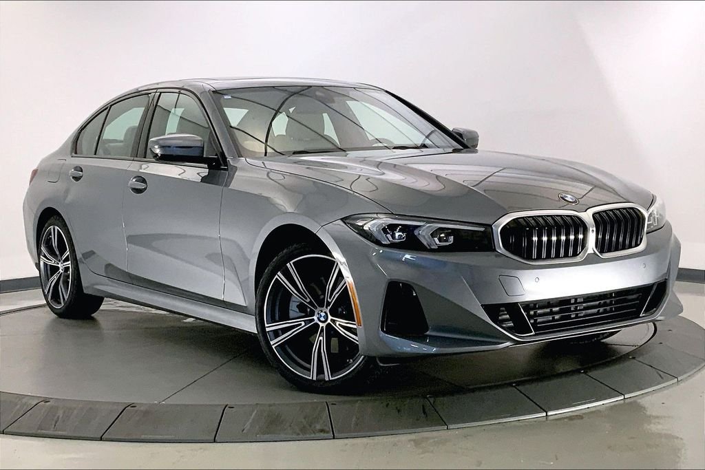 2023 BMW 3 Series 330i xDrive Sedan's photo