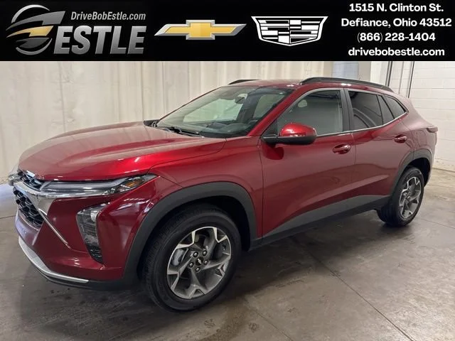 Used 2025 Crimson Metallic Chevrolet LT image 1