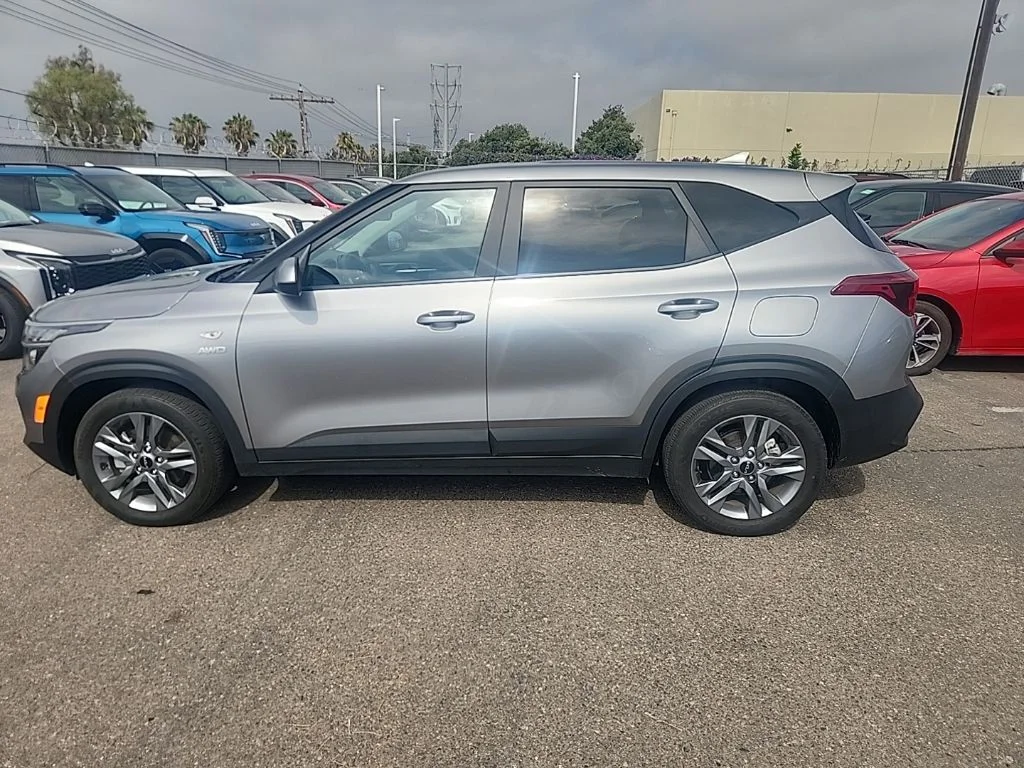 Used 2023 Gray Kia LX image 10