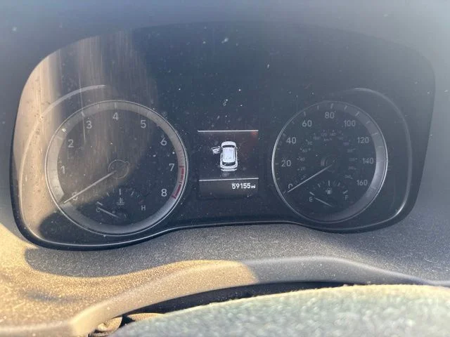 Used 2018 Ultra Black Hyundai Limited image 5
