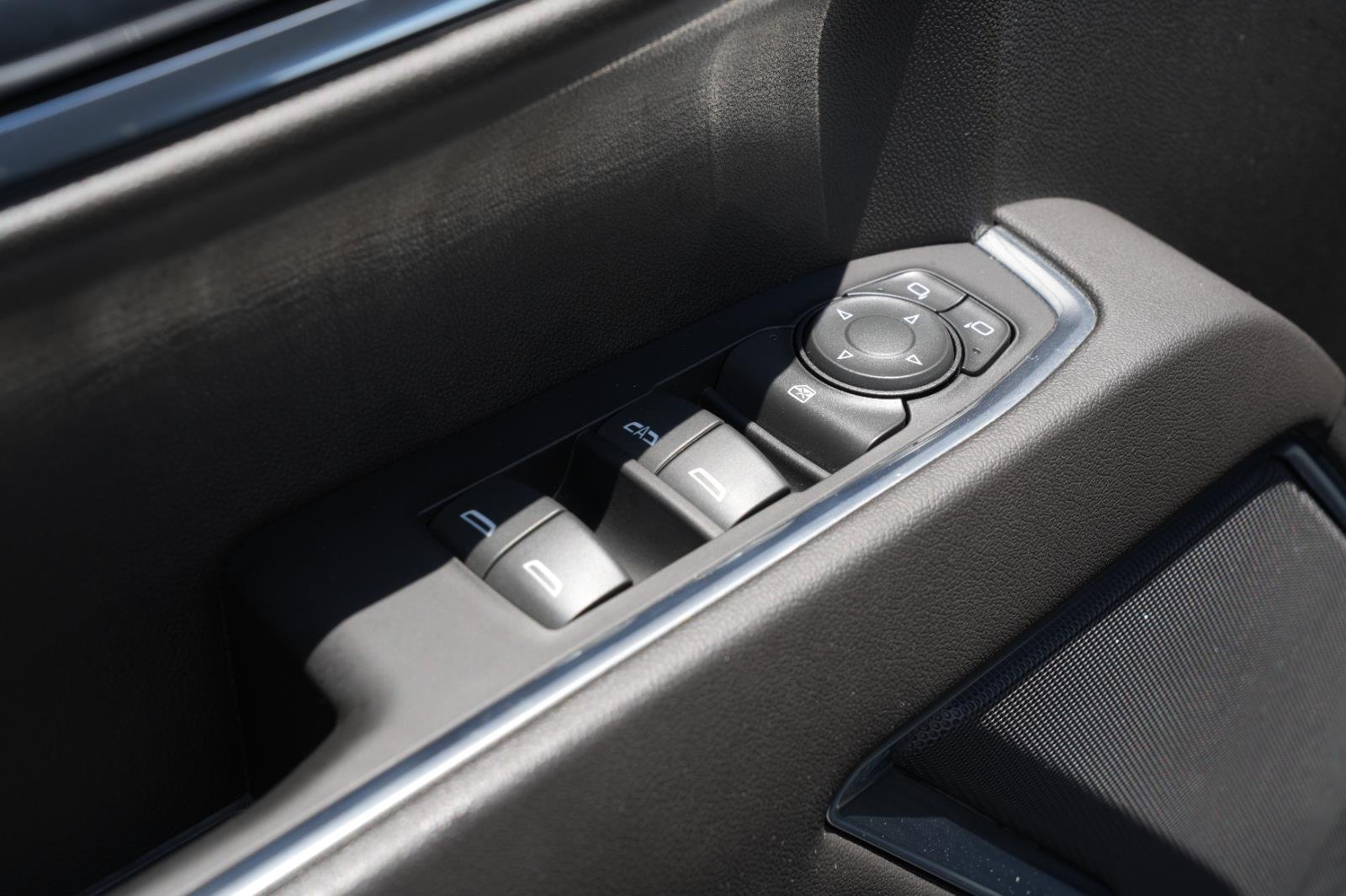 Used 2022 Dark Ash Metallic Chevrolet LT (2FL) image 16