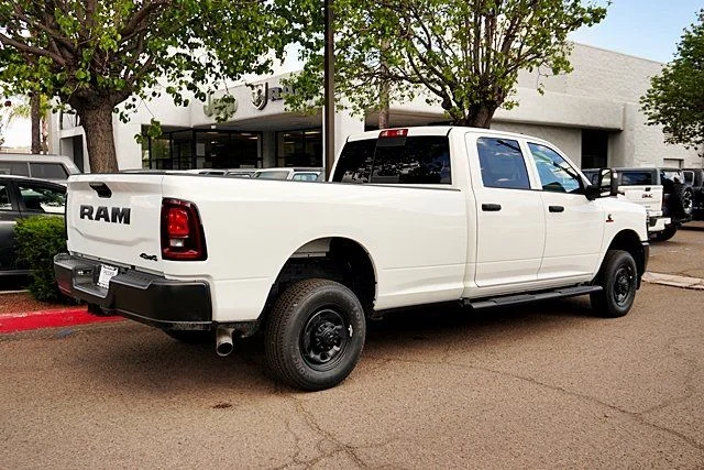 New 2026 Bright White Clearcoat RAM Tradesman image 9