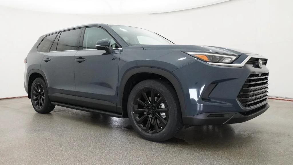 New 2026 Storm Cloud Toyota XLE image 17