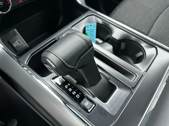 New 2026 Carbonized Gray Metallic Ford XLT image 25