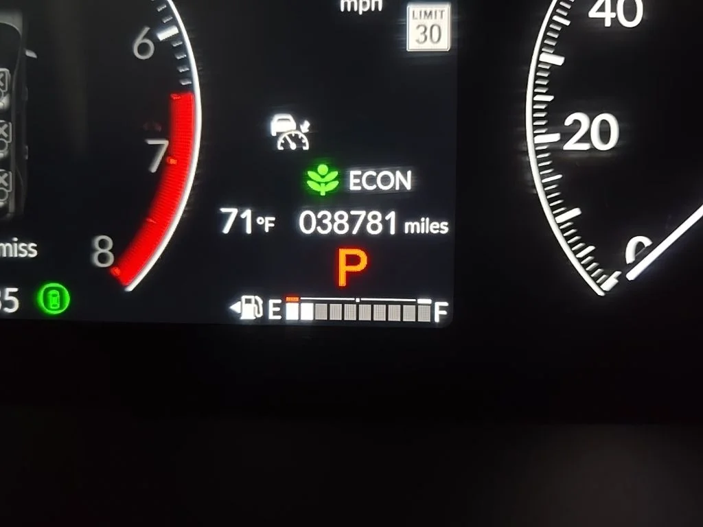 Used 2025 Platinum White Pearl Honda Touring image 23