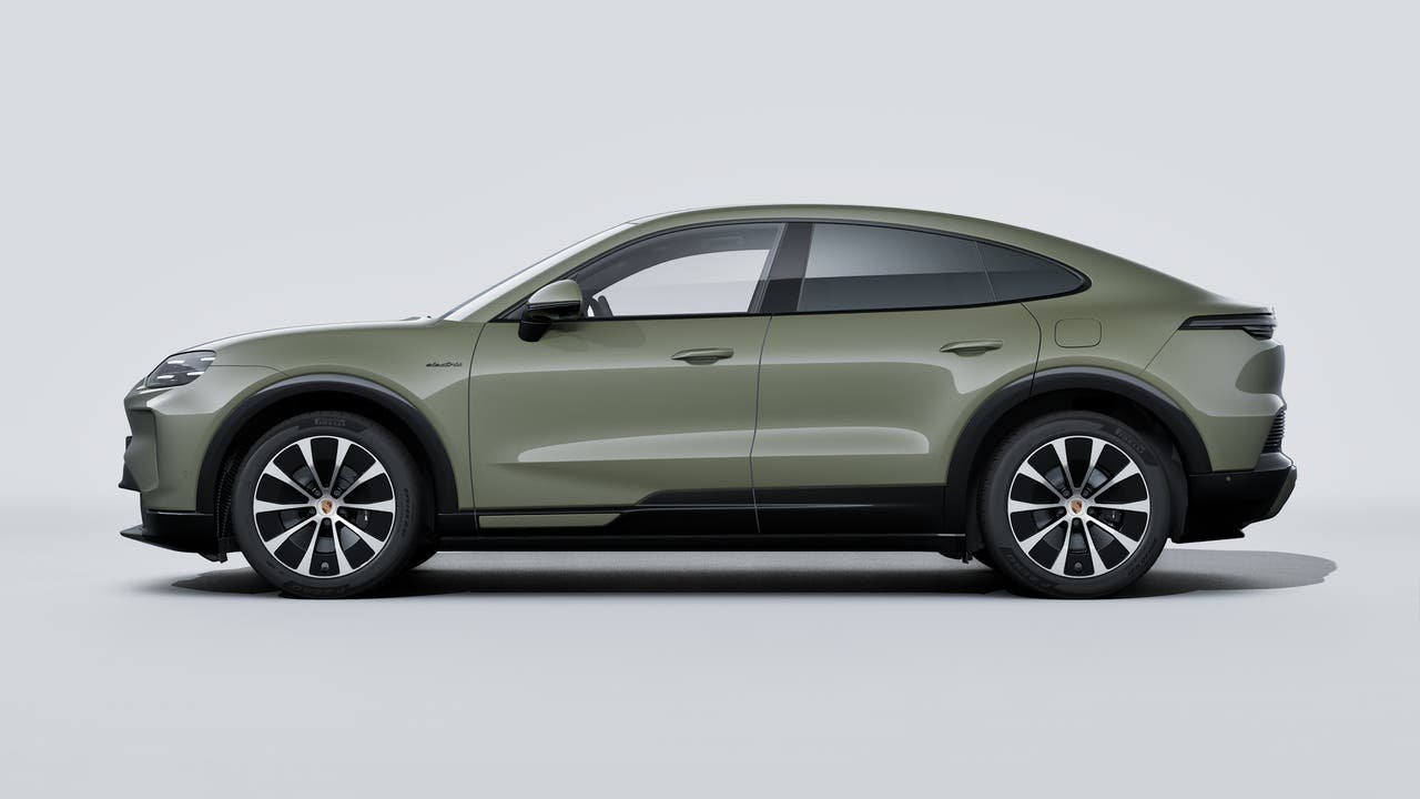 New 2026 Monteverde Metallic Porsche S Coupe Electric image 2