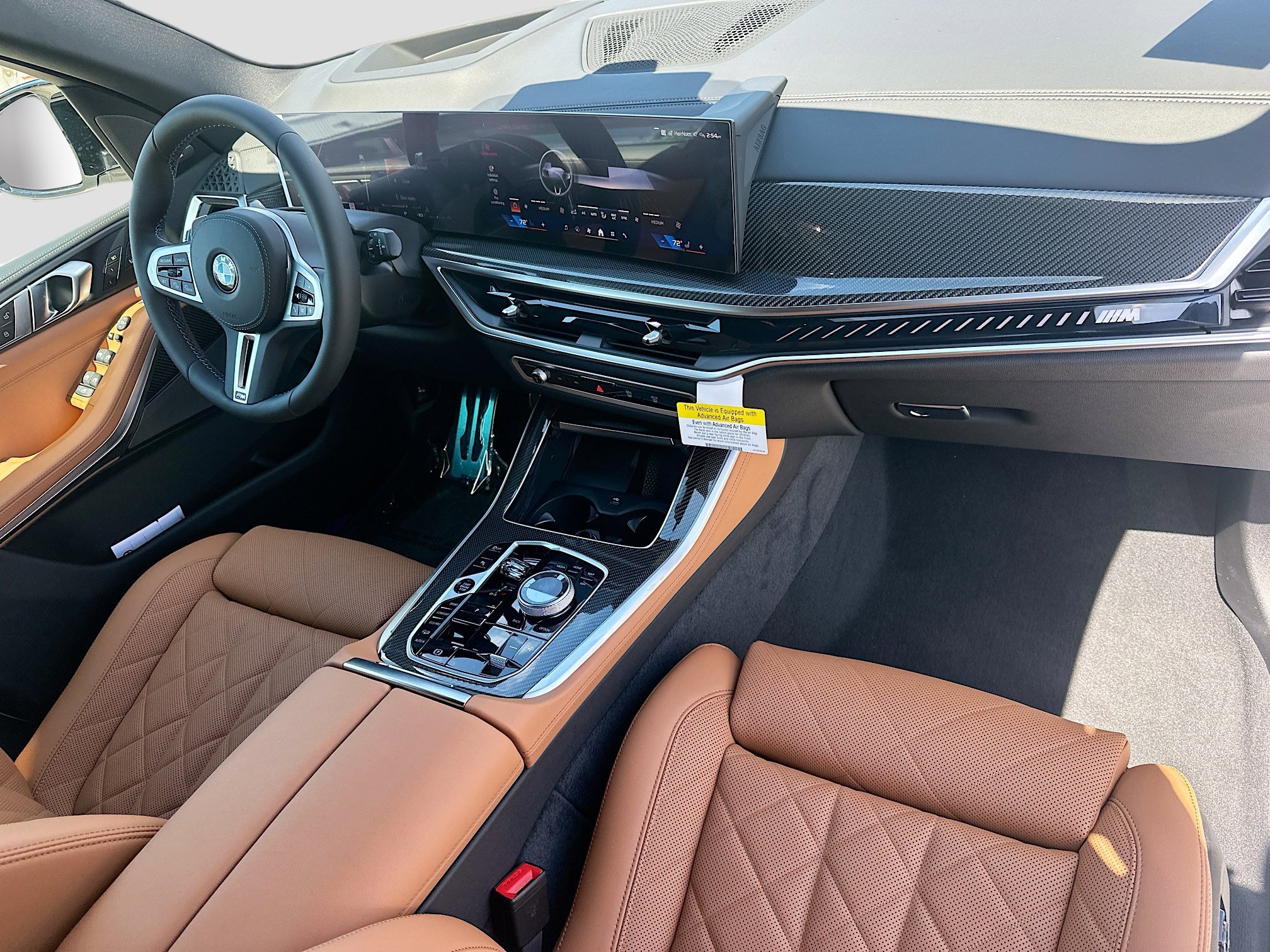 New 2026 Alpine White BMW M60i image 24