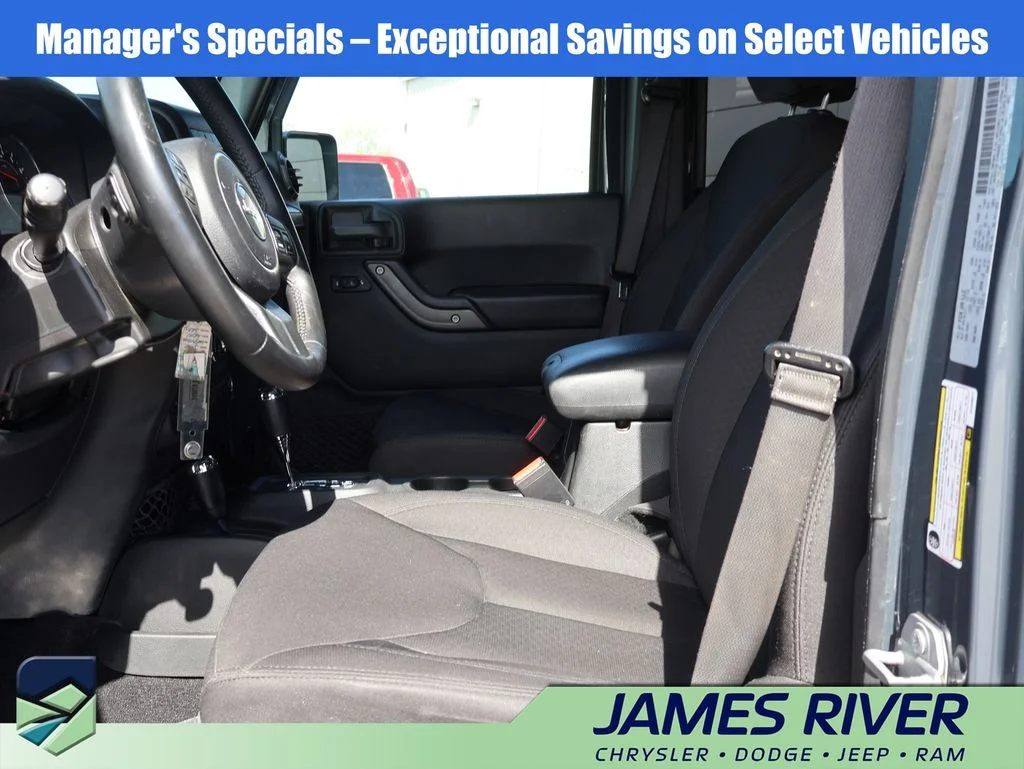 Used 2017 Black Jeep Unlimited Sport image 22