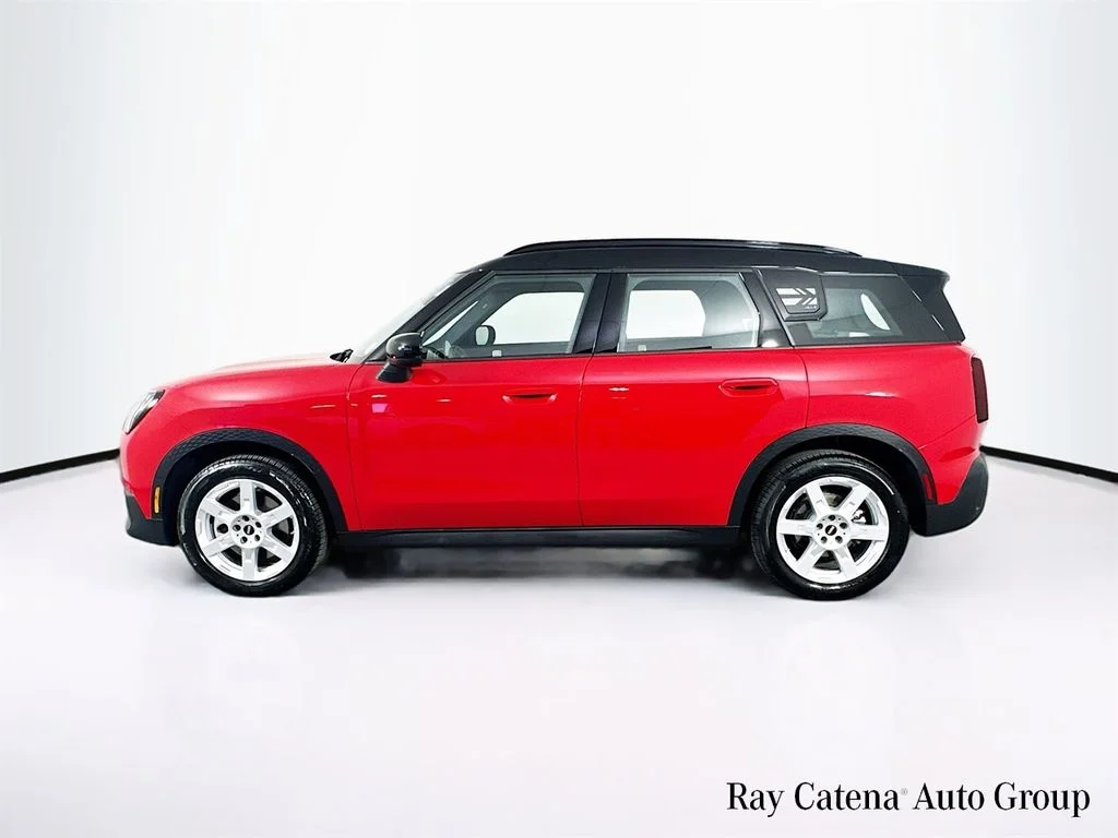 Certified Used 2026 Chili Red MINI  image 4