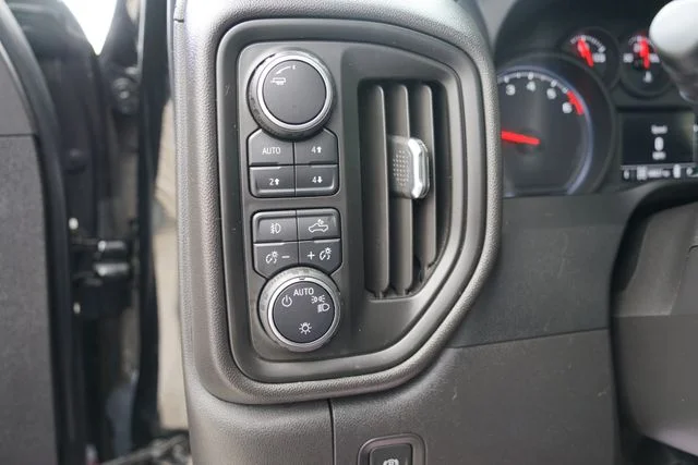 Certified Used 2022  Chevrolet Custom Trail Boss image 11