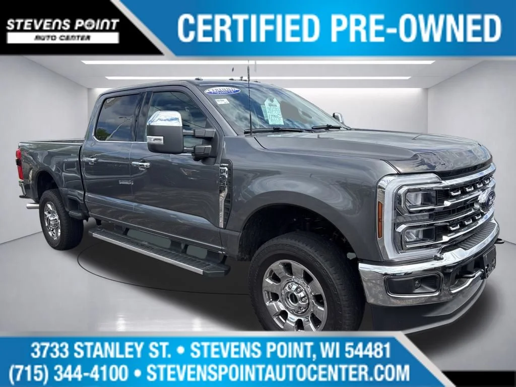 Used 2025 Carbonized Gray Metallic Ford Lariat image 11