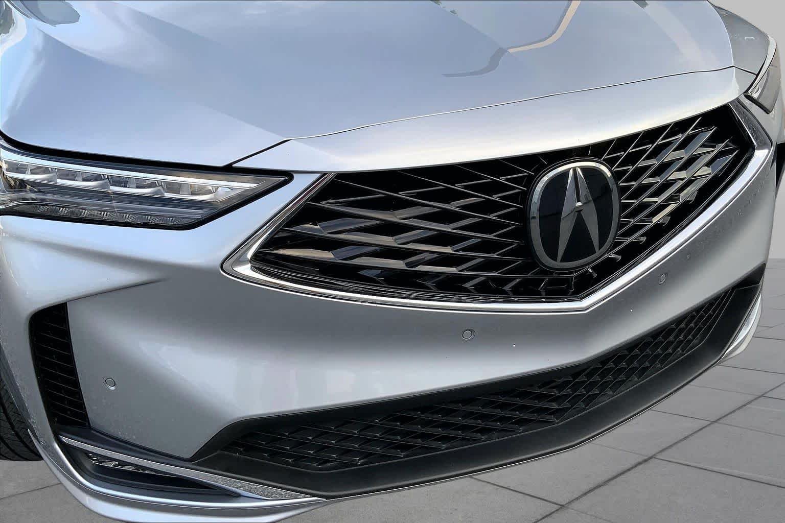 Used 2025 Lunar Silver Metallic Acura w/Advance Package image 29