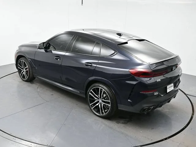 Used 2026 Carbon Black Meta BMW M60i image 39