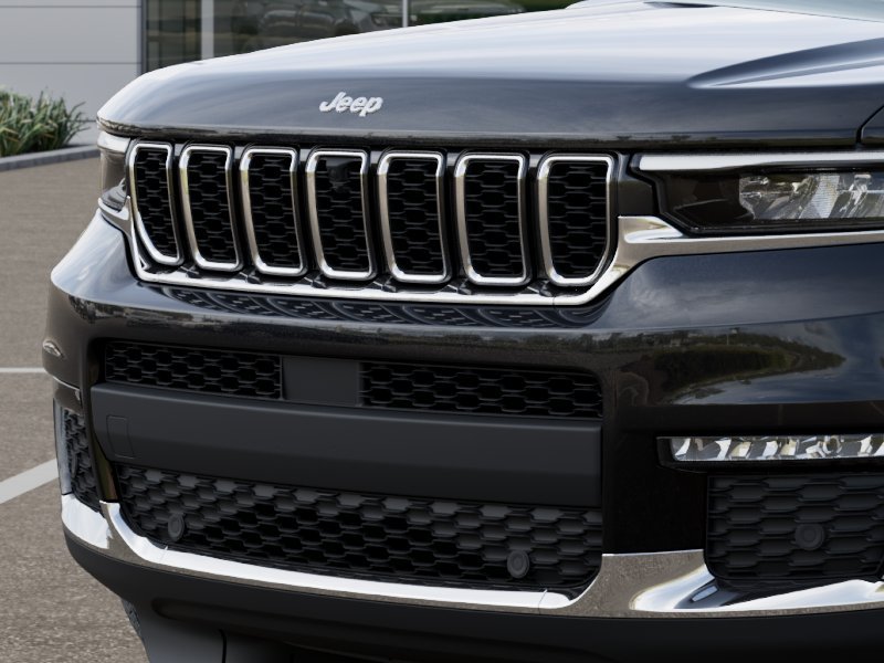 New 2025 Diamond Black Crystal Pearl-Coat Exterior Paint Jeep Limited image 35