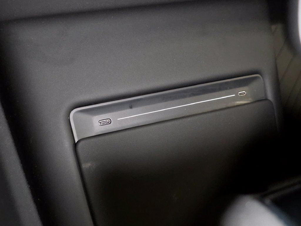 Used 2025 Gray Polestar  image 30