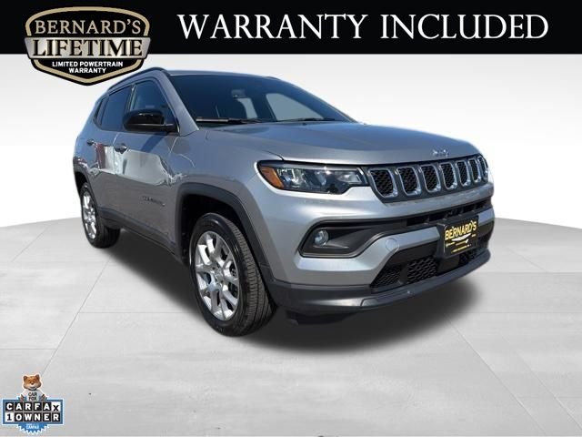 2023 Jeep Compass Latitude Lux 4X4's photo