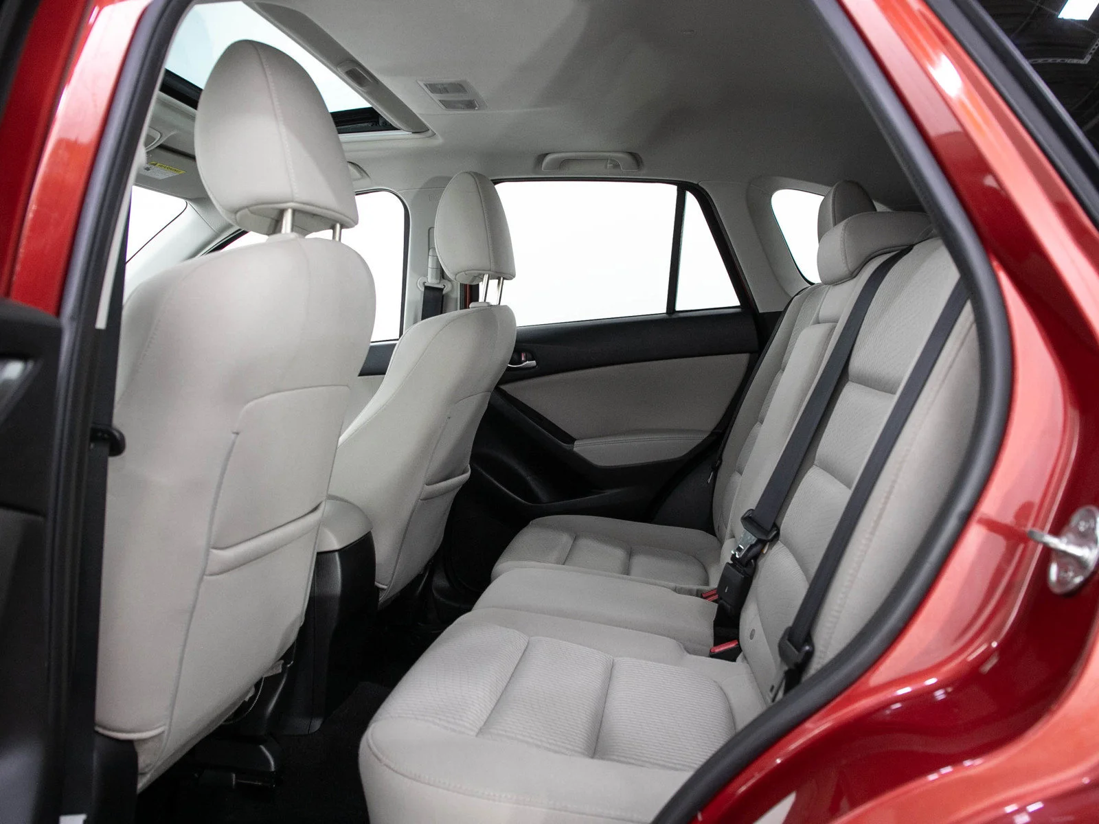 Used 2015 Soul Red Metallic Mazda Touring image 14