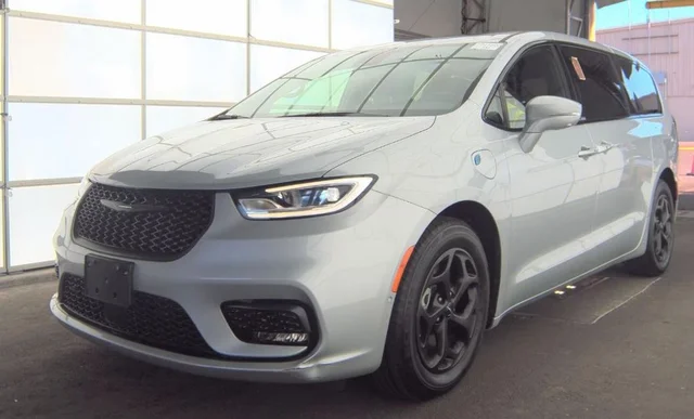 2022 Chrysler Pacifica Hybrid Limited