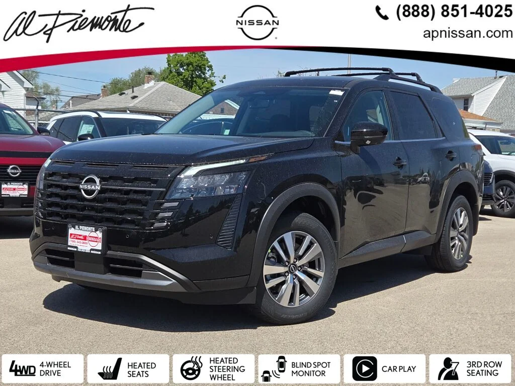 2026 Nissan Pathfinder SL 4WD's photo