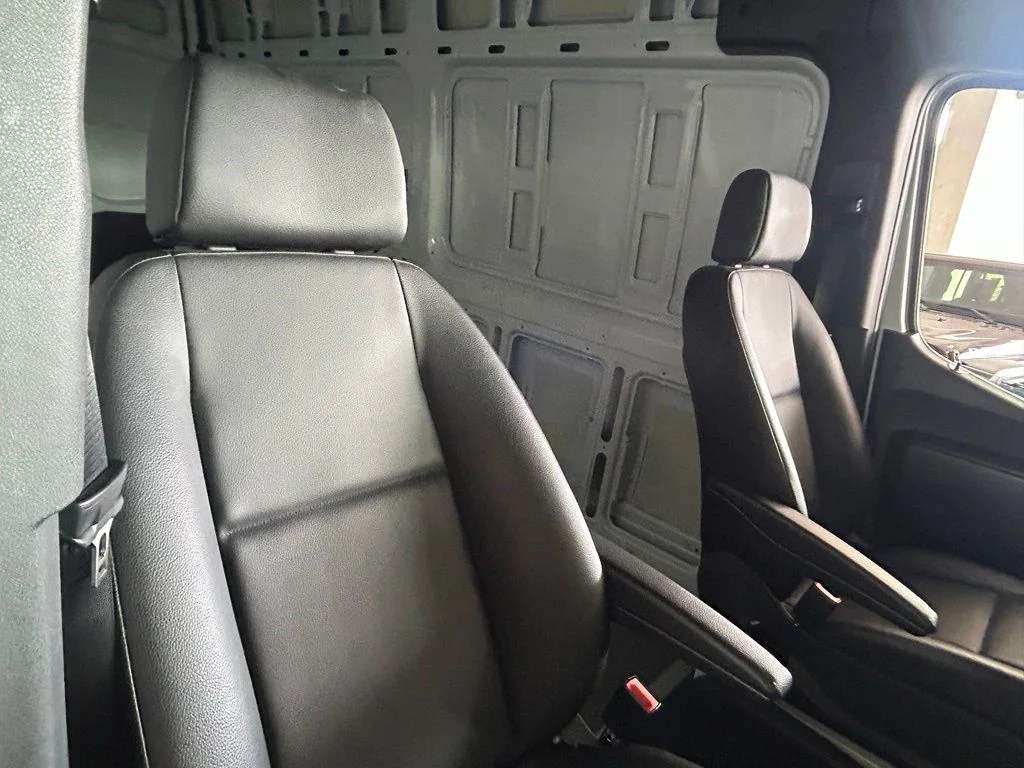 Used 2025 White Mercedes-Benz Cargo 144 WB image 37