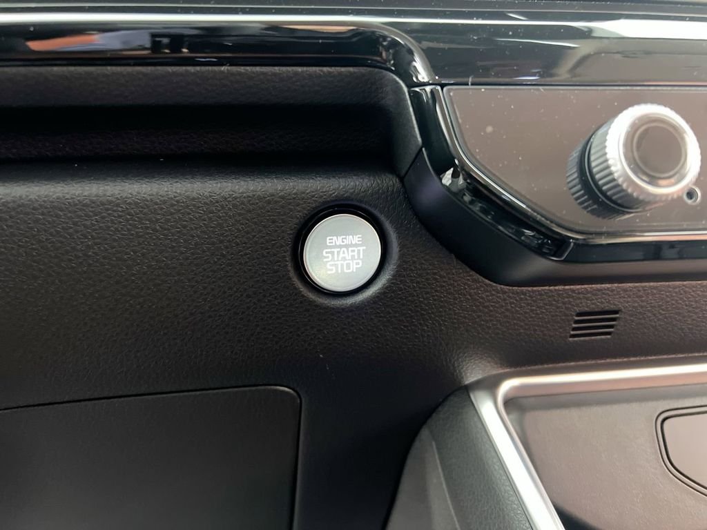 New 2026 Aurora Black Pearl Kia SX Prestige image 23