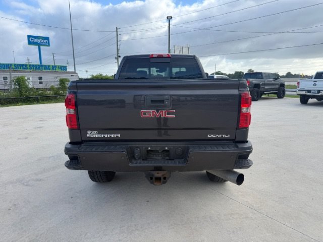 Used 2016 Iridium Metallic GMC Denali image 4