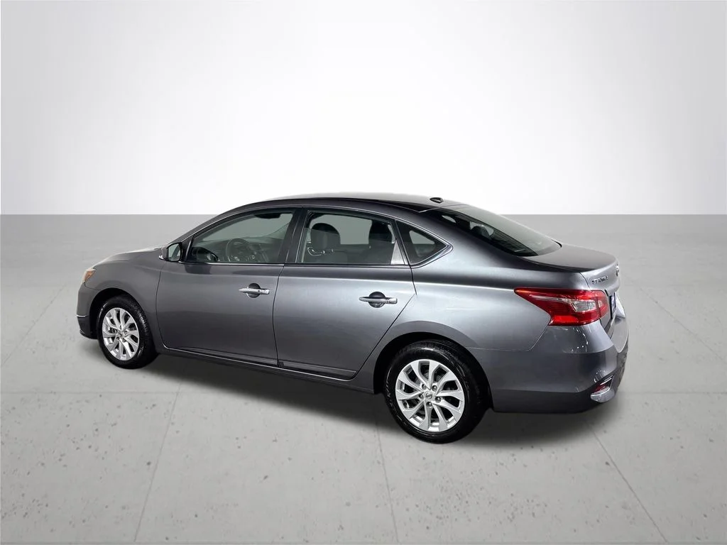 Used 2018 Gray Nissan SV image 8