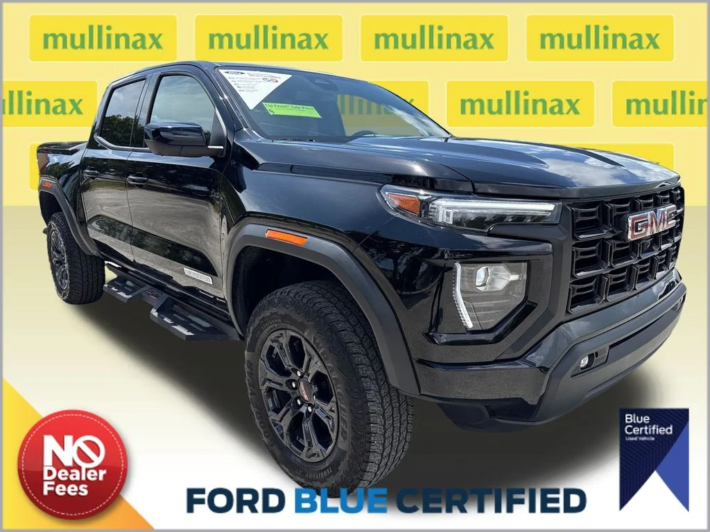 2024 GMC Canyon 2WD Elevation Crew Cab Short Box's photo