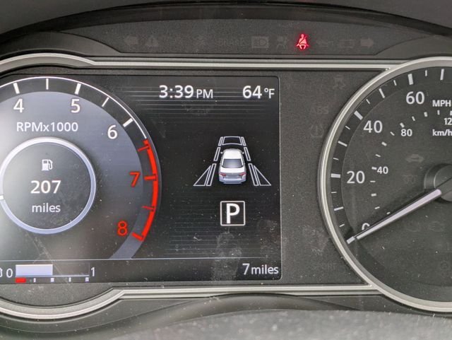2025 Nissan Versa Sedan SV - Photo 11