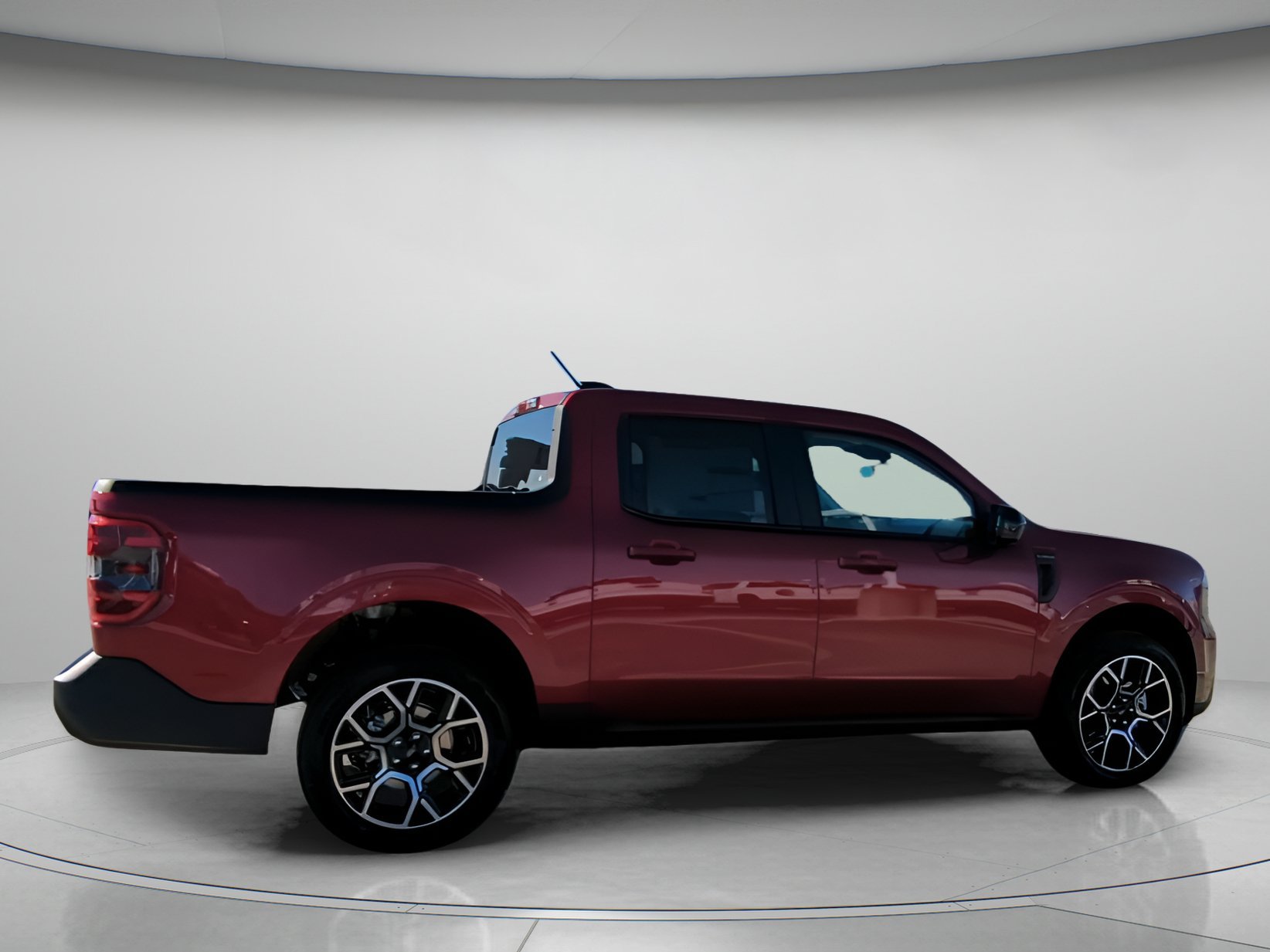 New 2026 Ruby Red Metallic Tinted Clearcoat Ford Lariat® image 27