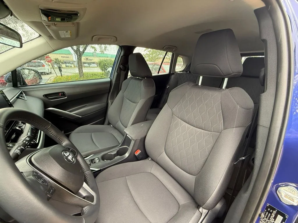 Used 2022 Blue Toyota LE image 23