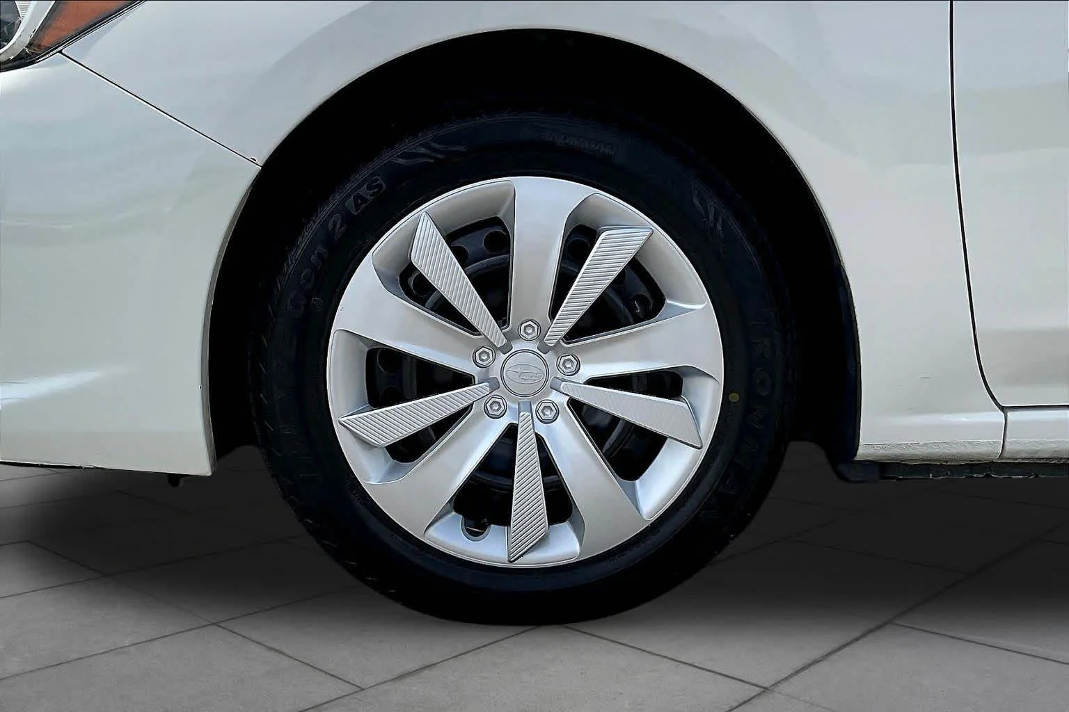 Used 2023 Crystal White Pearl Subaru  image 21
