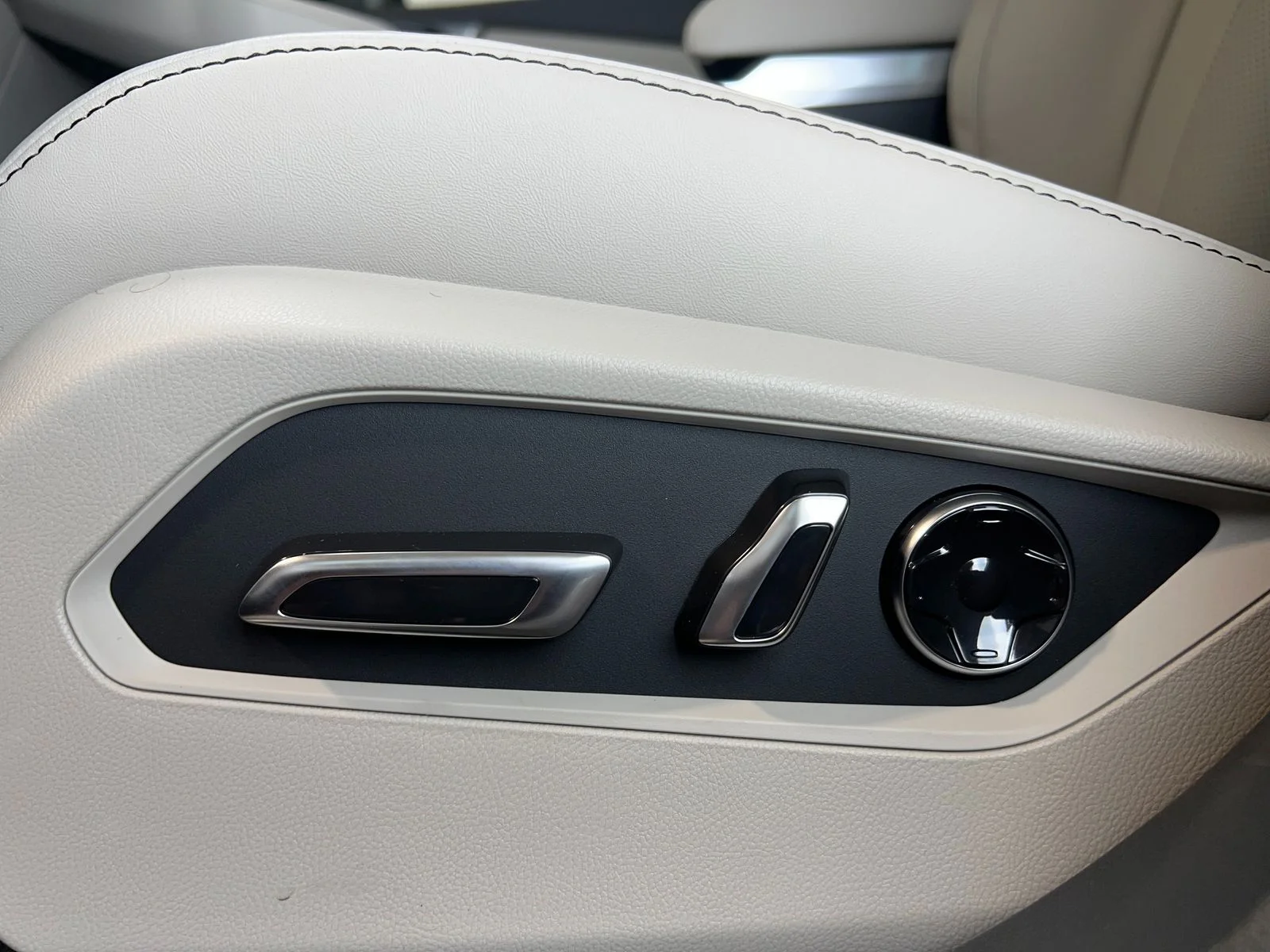 2026 Acura RDX Technology Package - Photo 15