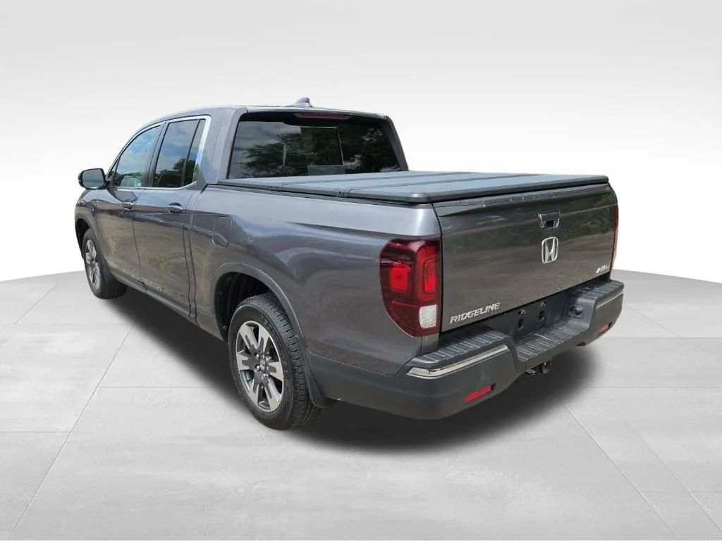 Certified Used 2019 Modern Steel Metallic Honda RTL-T image 7