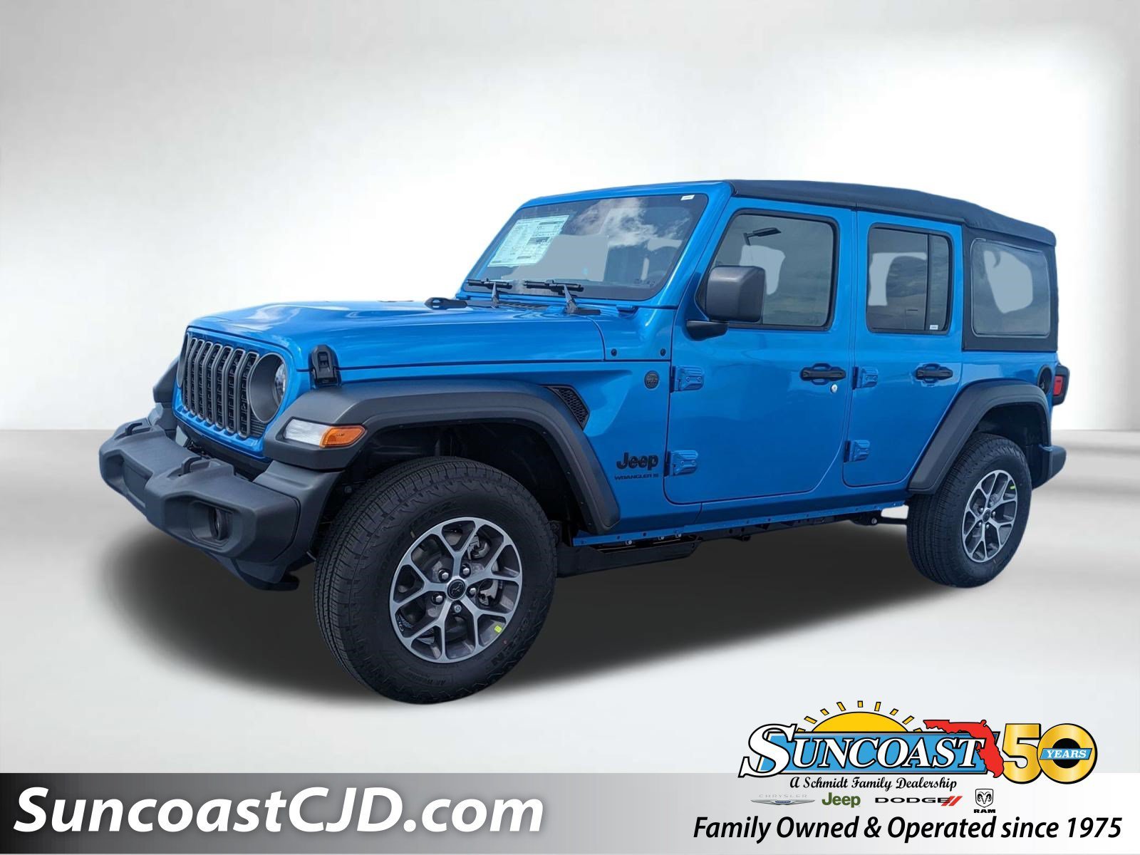 New 2026 Hydro Blue Pearl-Coat Exterior Paint Jeep Sport S image 1