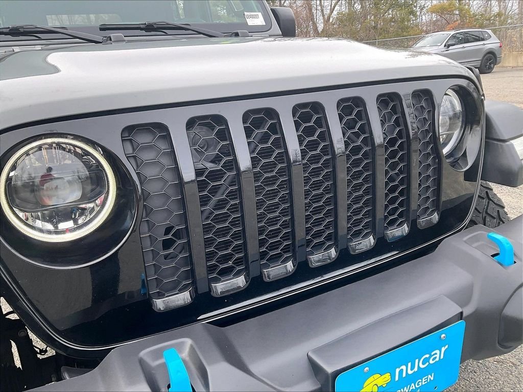 Used 2023 Gray Jeep Base 4xe image 29