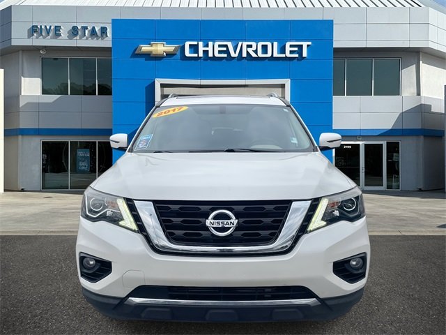 Used 2017 Nissan Pathfinder Platinum with VIN 5N1DR2MM6HC903551 for sale in Florence, SC