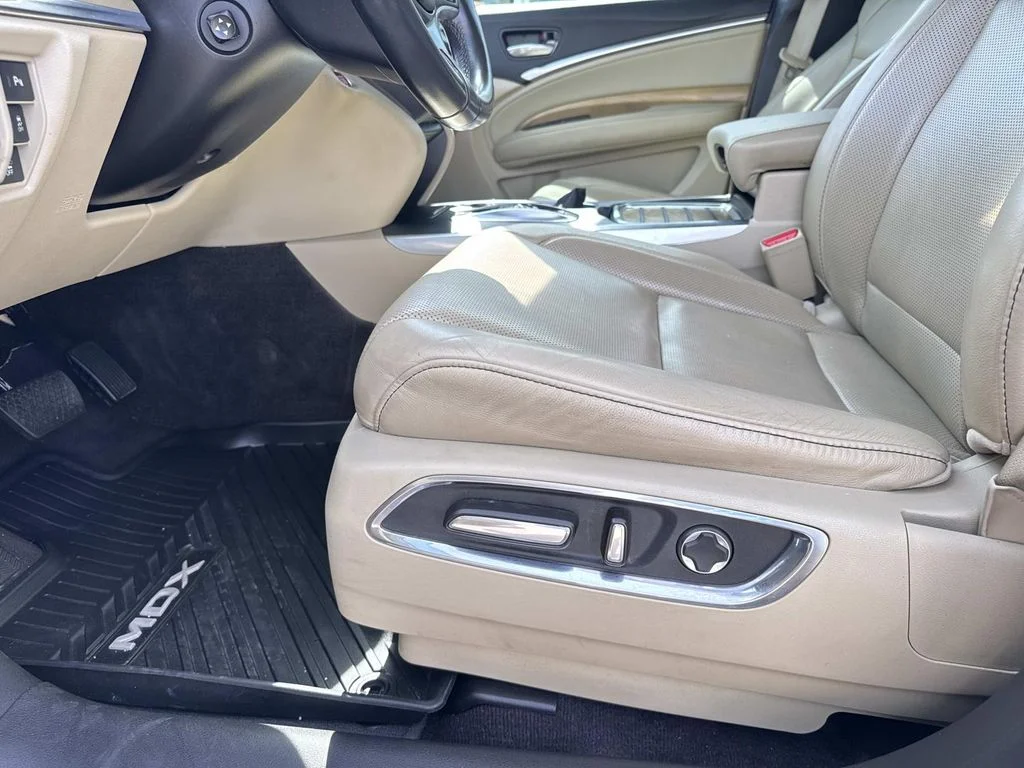 Certified Used 2020 White Acura Technology image 16
