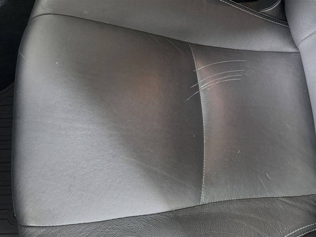 Used 2015 Dark Gray Metallic Subaru Limited image 18